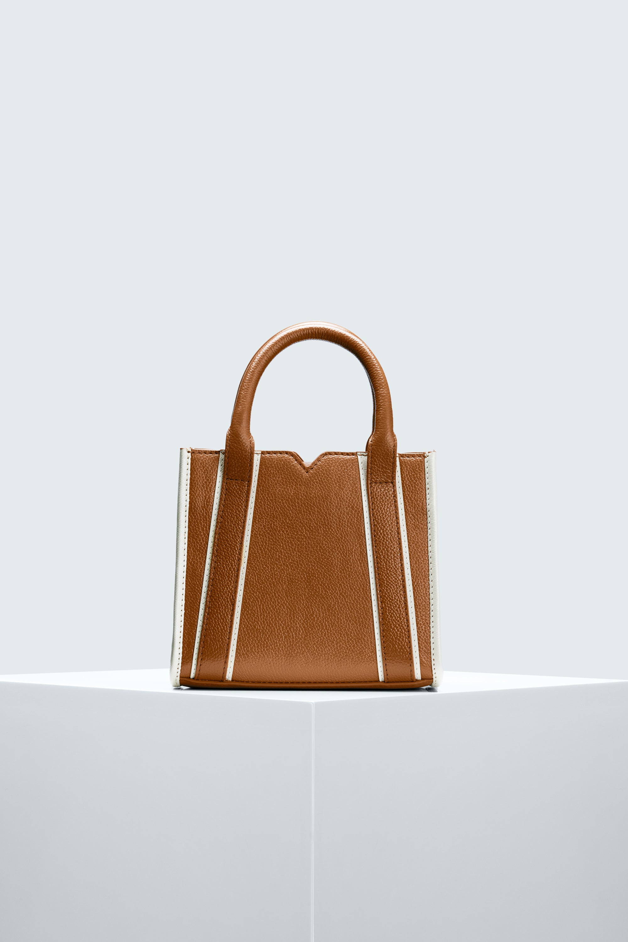 Iku Mini: Essentials on the Go