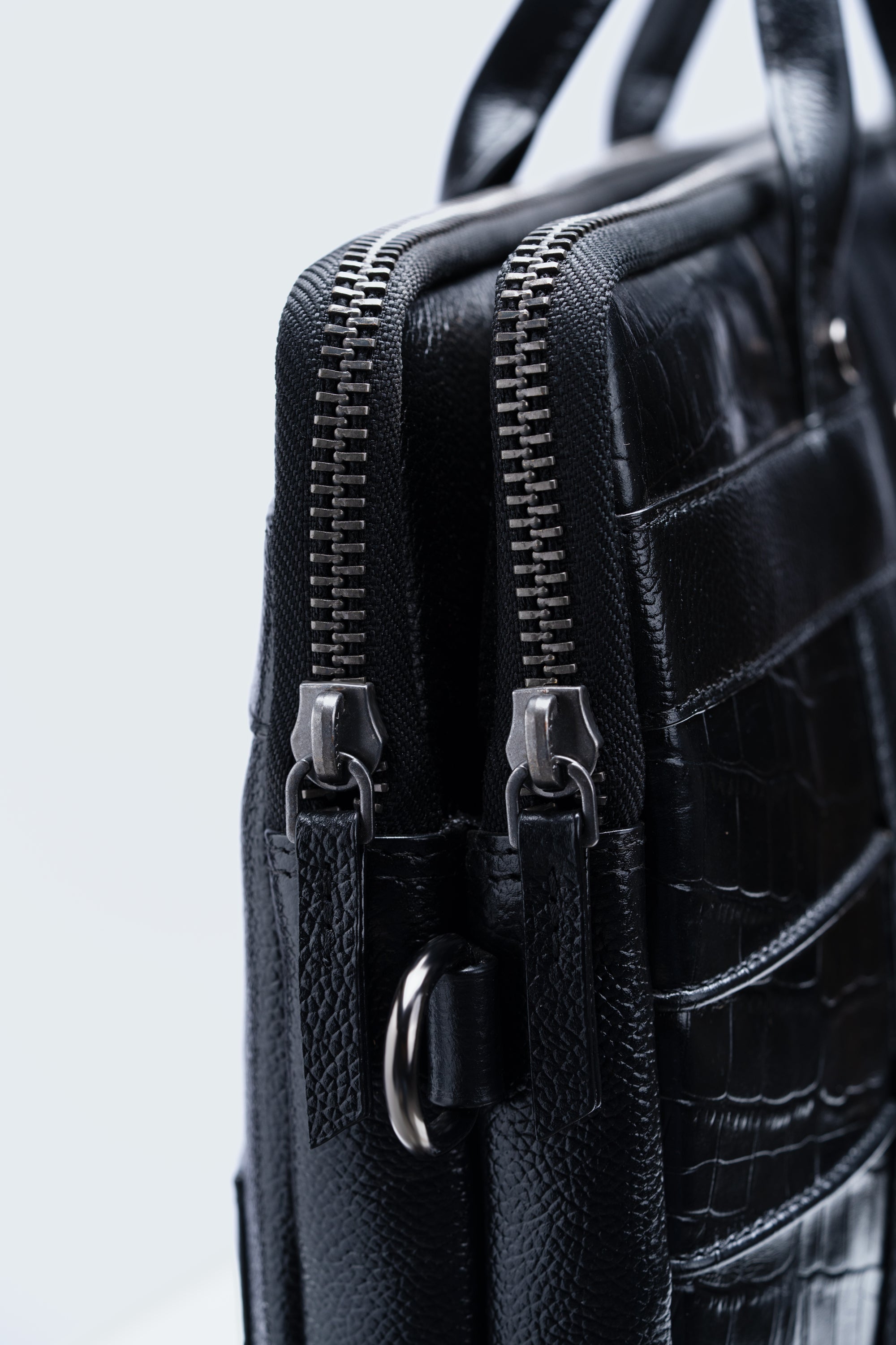 Kamisori Sleeve: The Cut of Precision