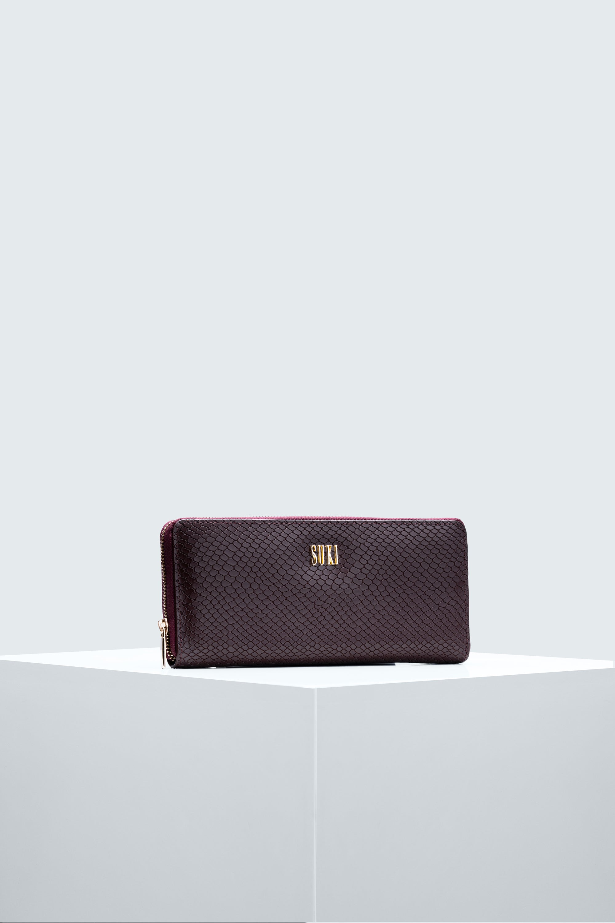Akita Wallet 8cc Zip Around
