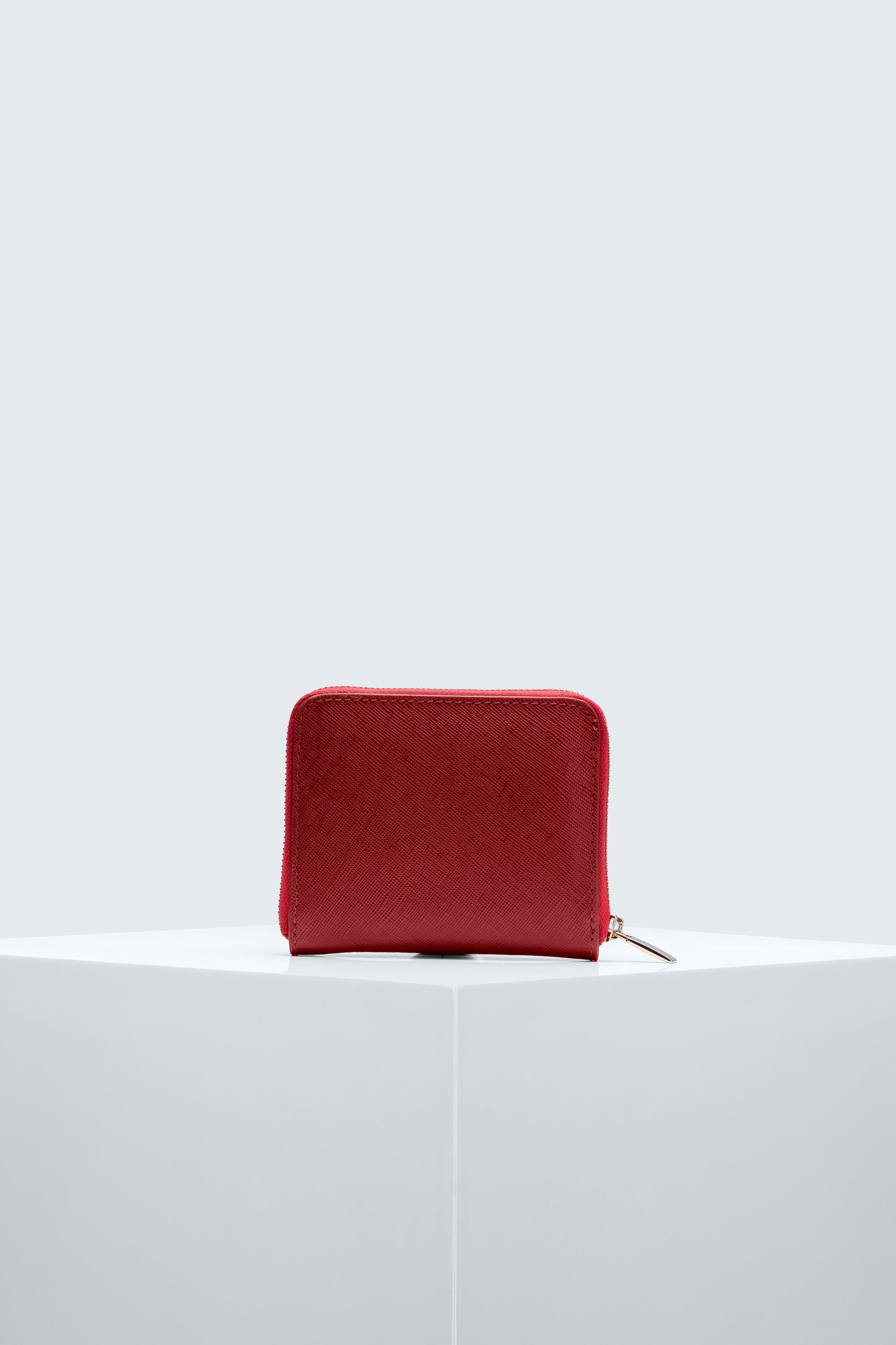 Aiko Nano Zip Around Card Case