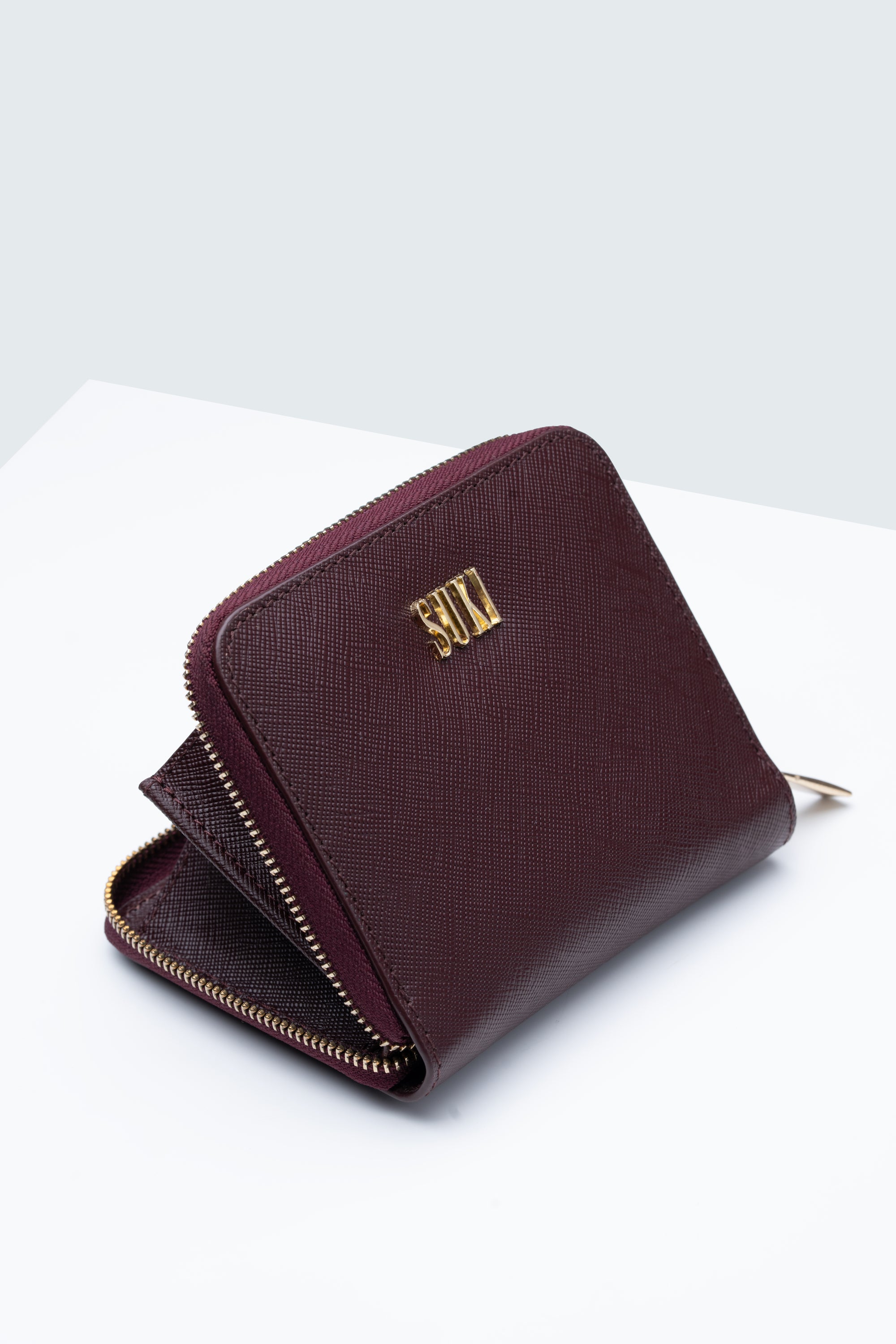 Aiko Nano Zip Around Card Case