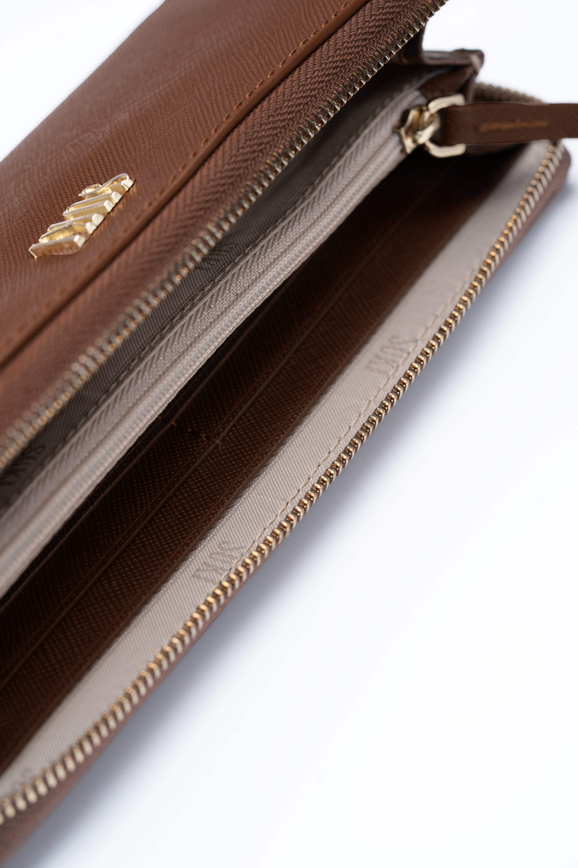 Akita Wallet 8cc Zip Around