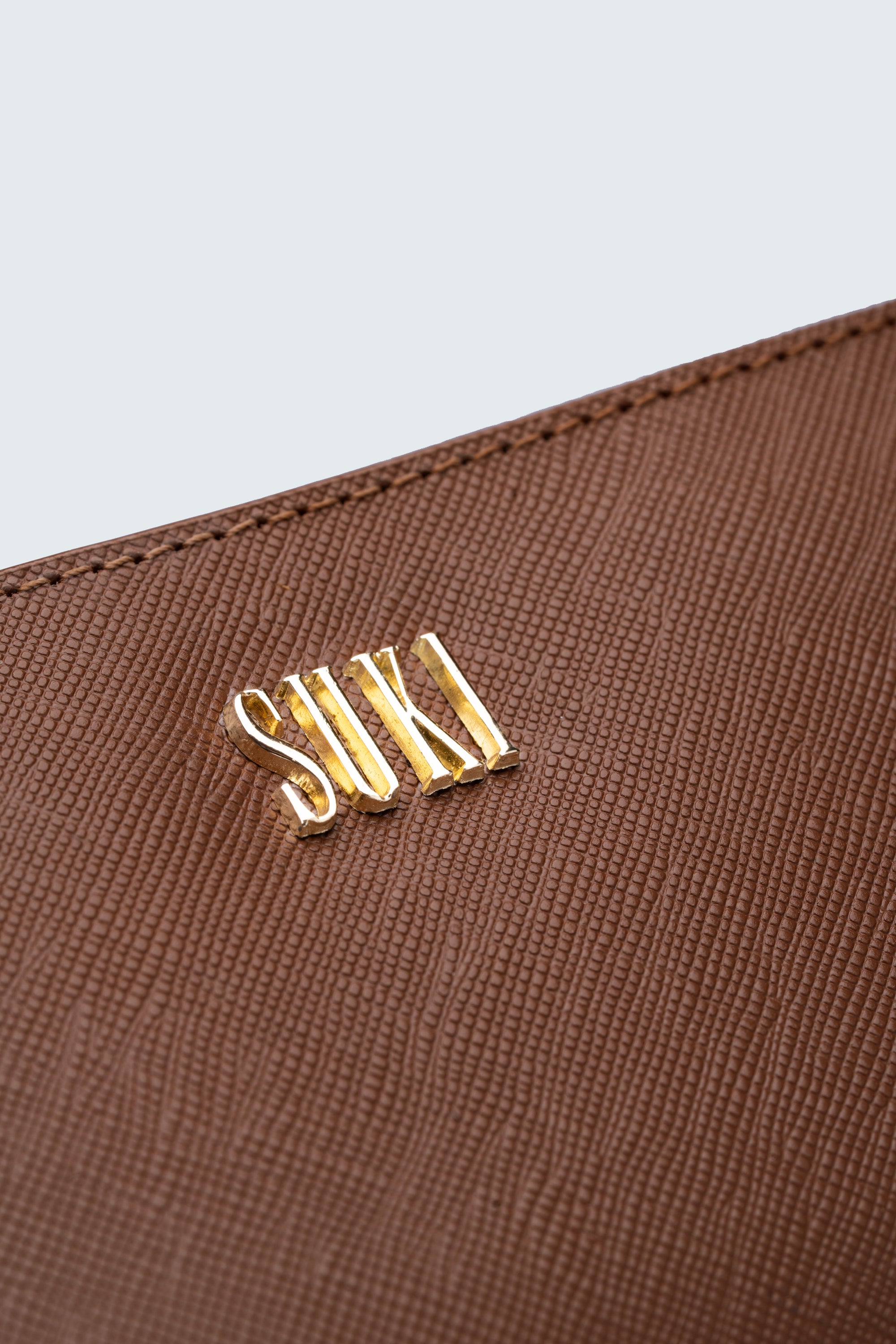 Akita Wallet 8cc Zip Around