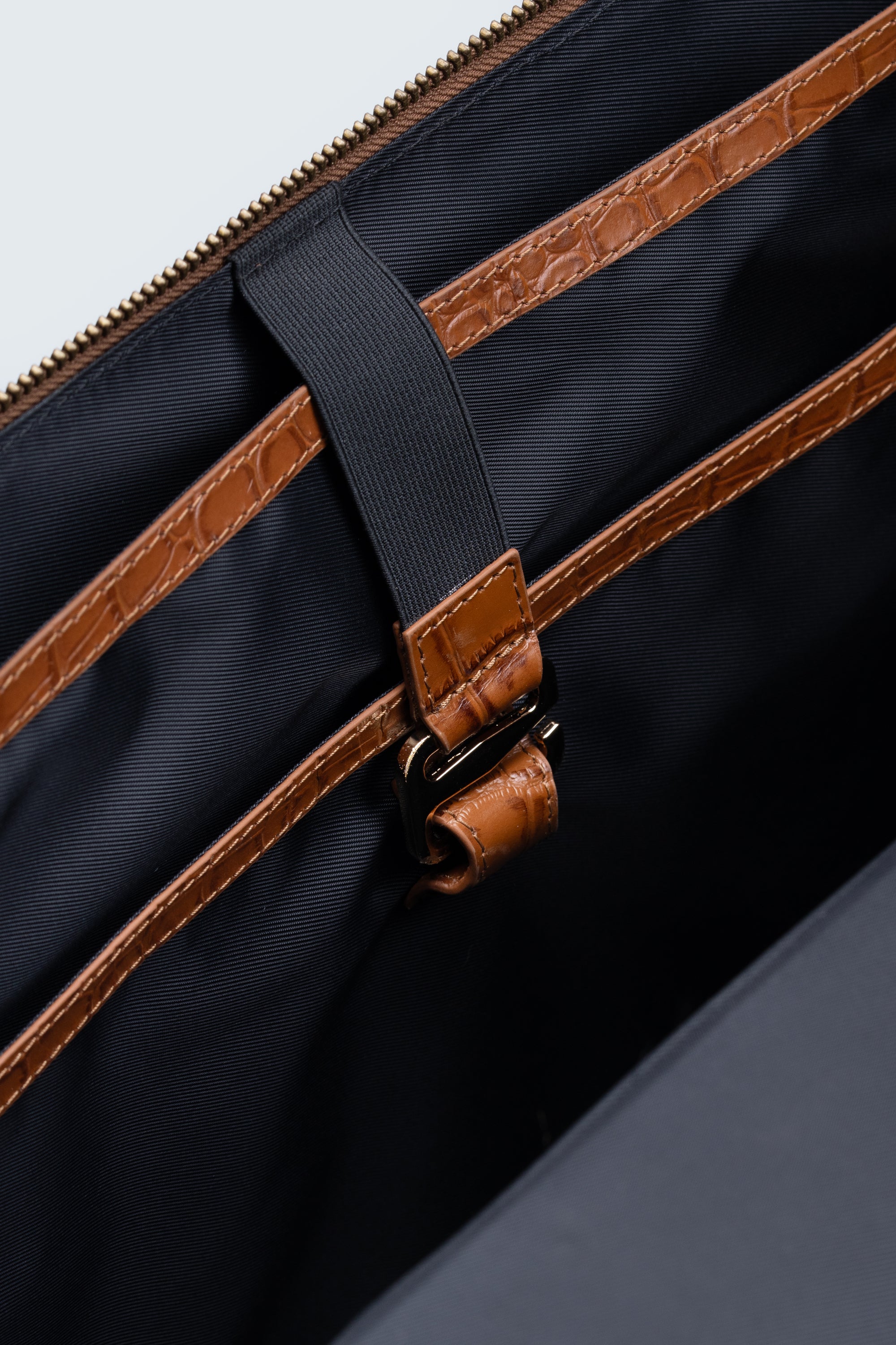 Jōhō 3D Bag: Information in Motion