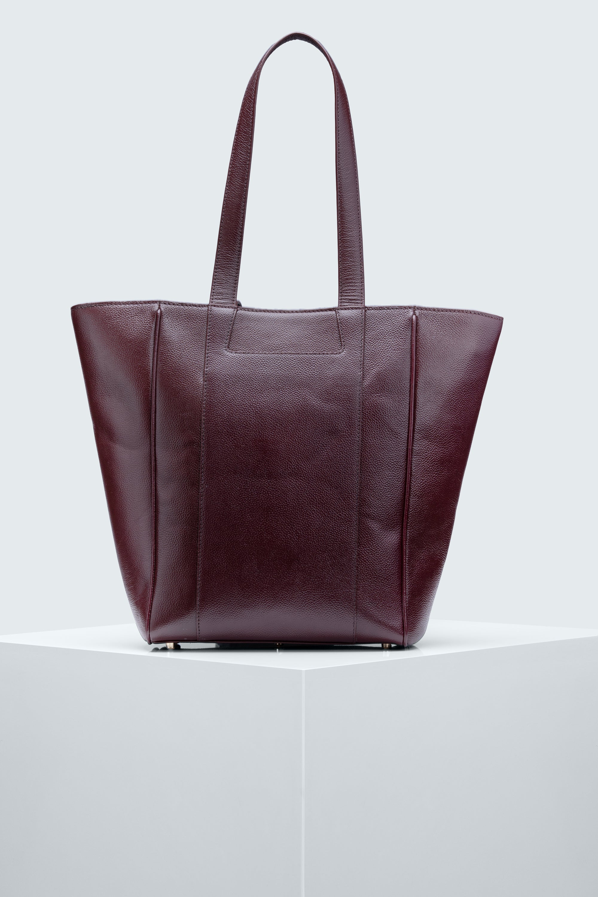 Edo: The Shape of Stillness