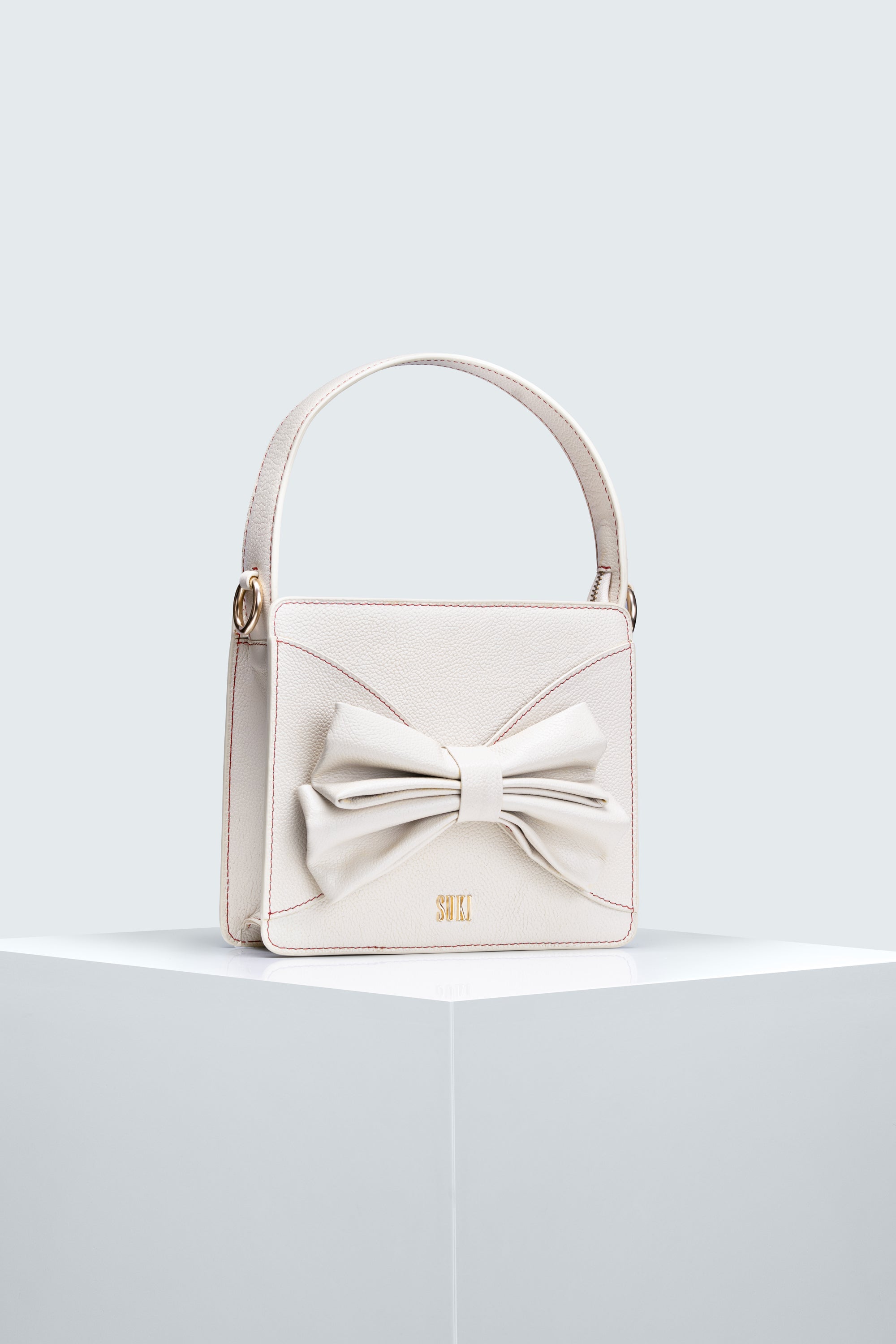 Okinoki Bow Bag: The Shape of Stillness