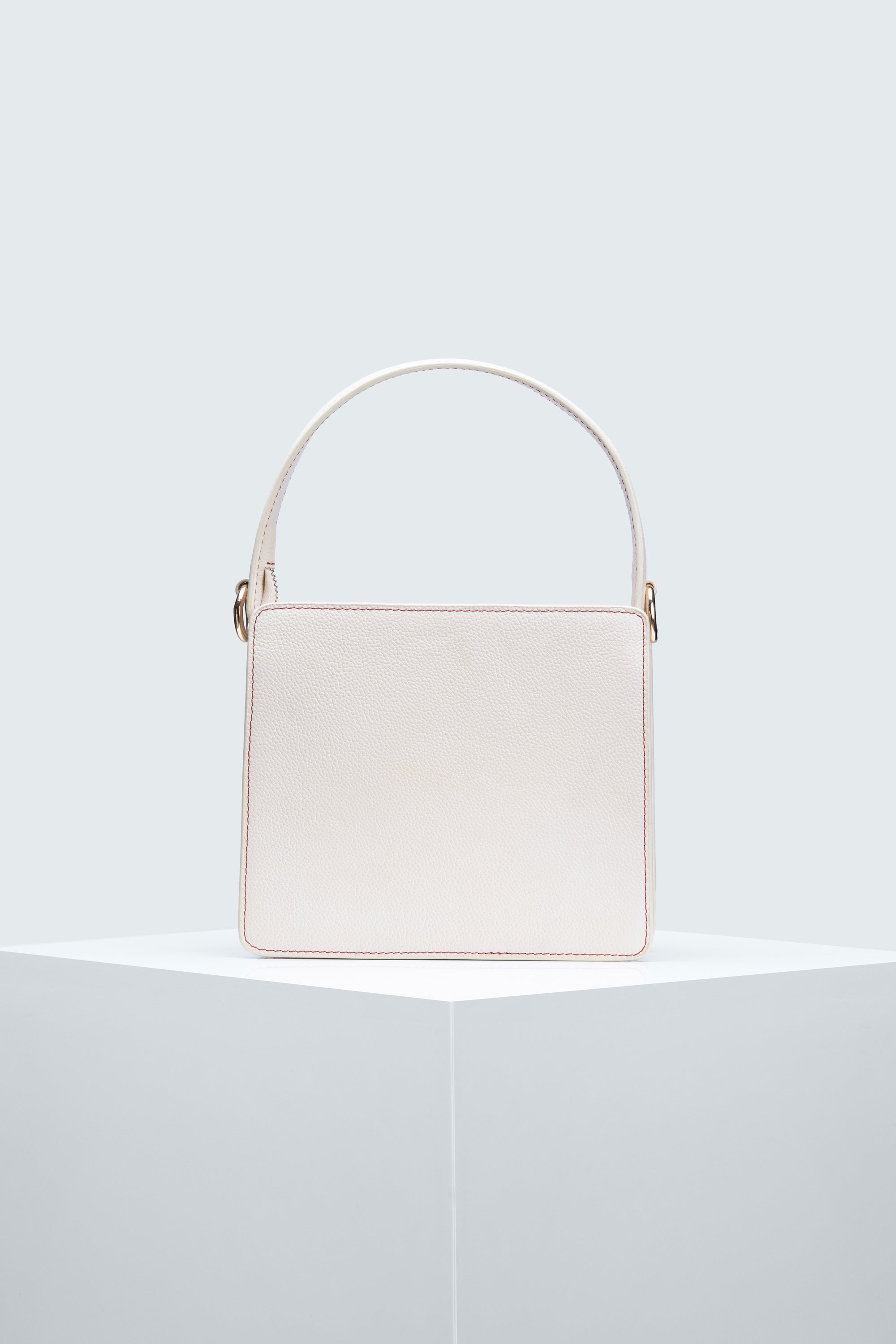 Okinoki Bow Bag: The Shape of Stillness