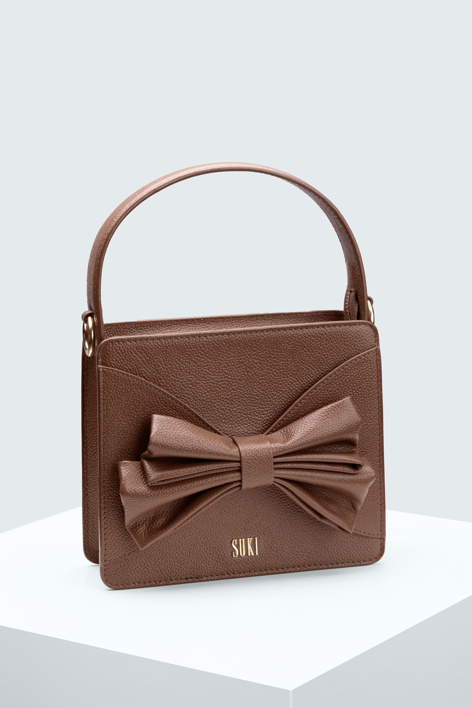 Okinoki Bow Bag: The Shape of Stillness