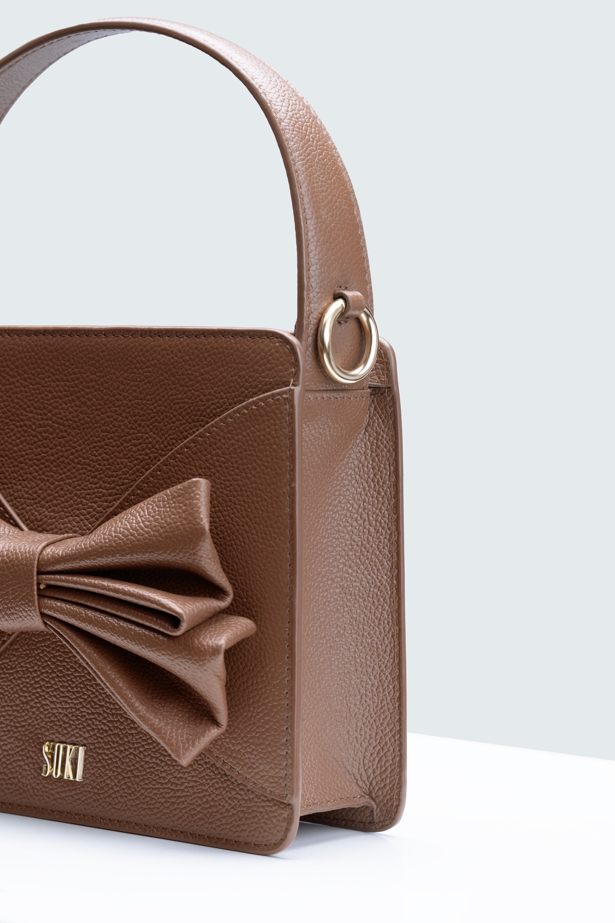 Okinoki Bow Bag: The Shape of Stillness