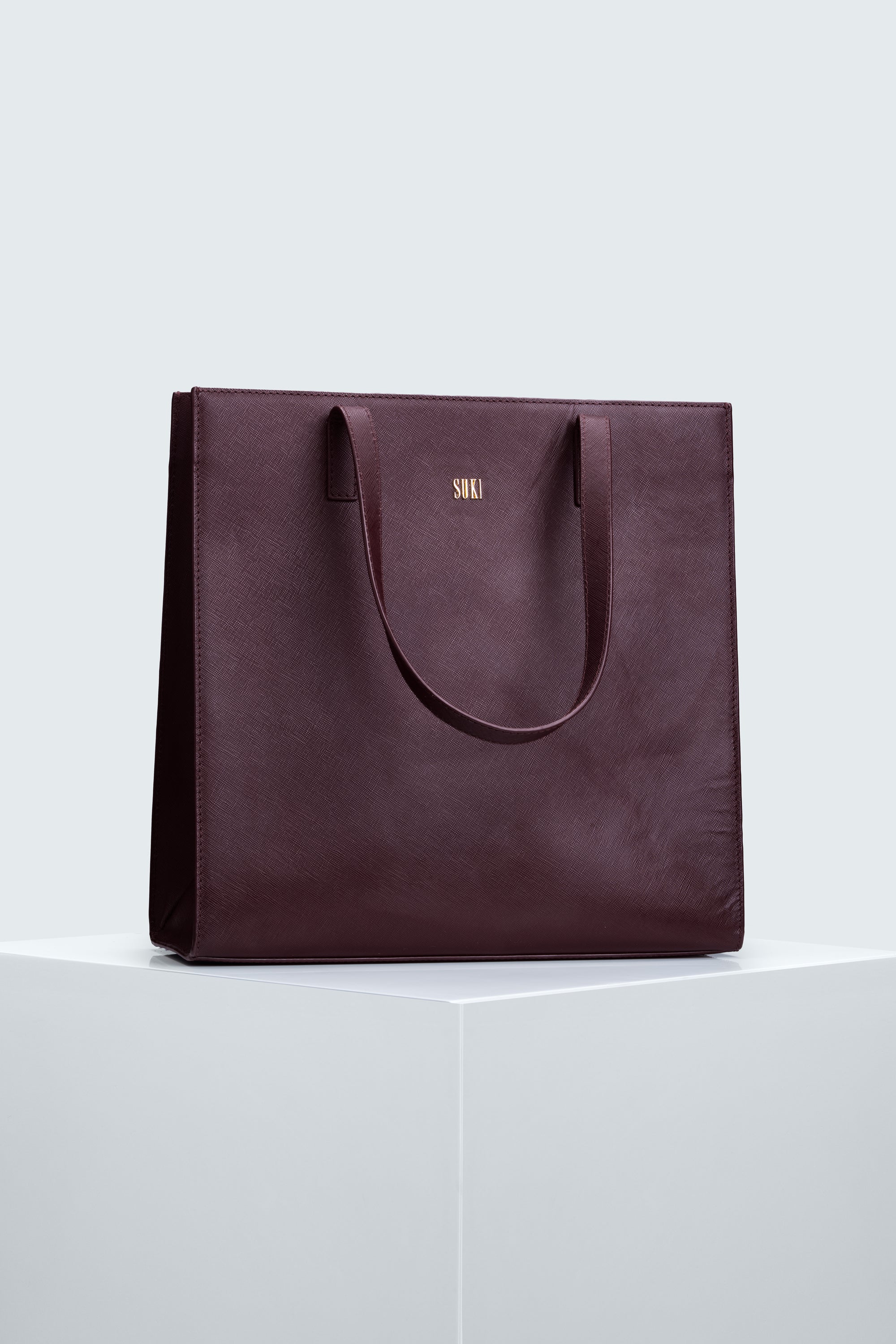 Tomoko: The Everyday Constant