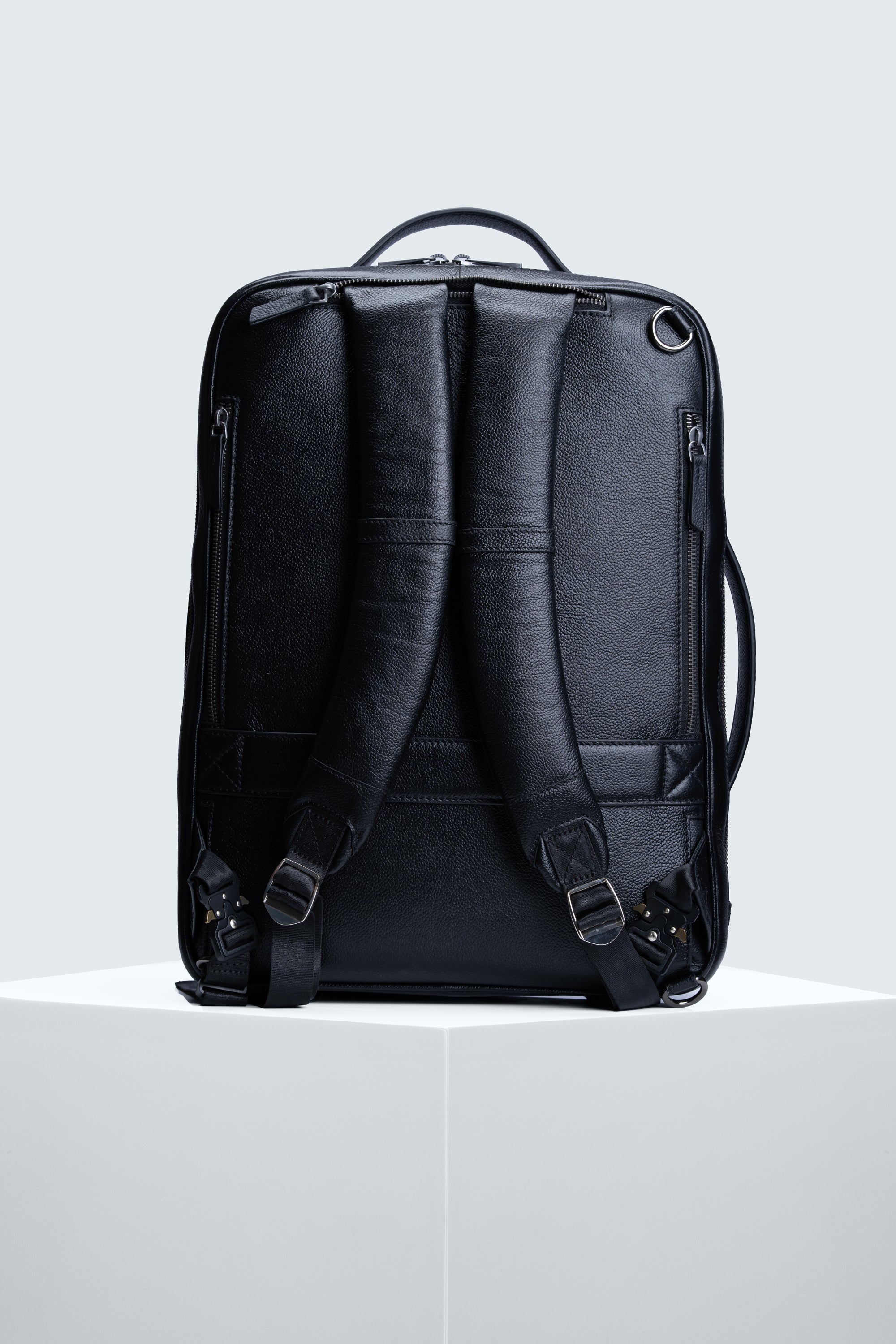 Ronin Briefpack: Carry. Convert. Conquer.