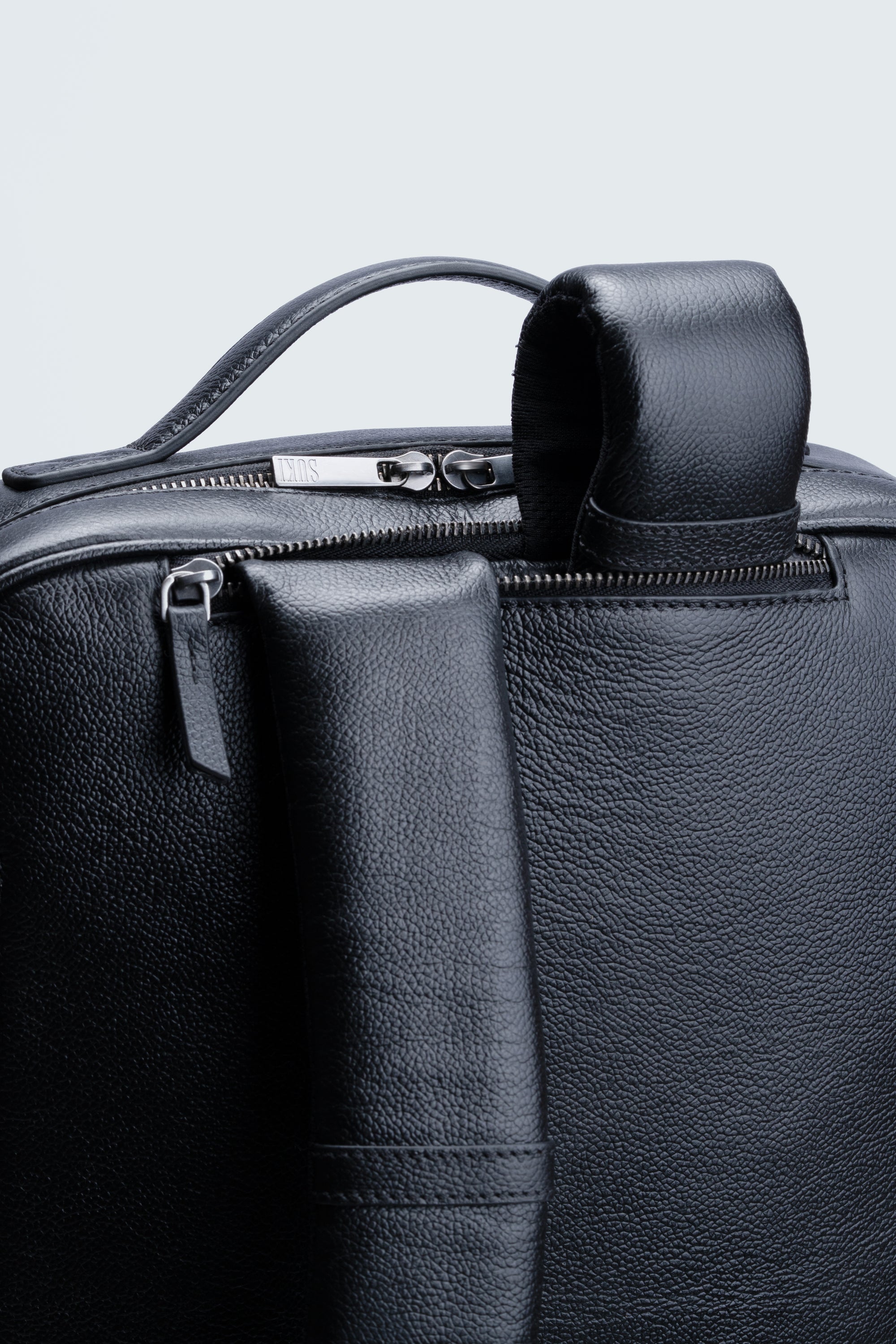 Ronin Briefpack: Carry. Convert. Conquer.